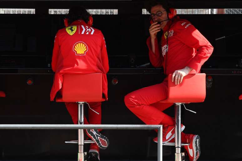 Mattia Binotto, chefe da Ferrari. Equipe vai perdendo o campeonato para ela mesma