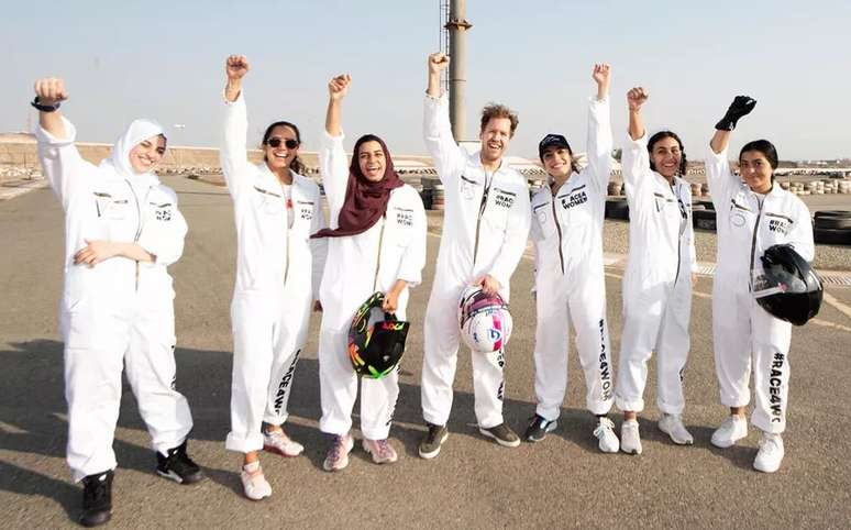 Race for women (corrida pelas mulheres) organizada por Vettel 