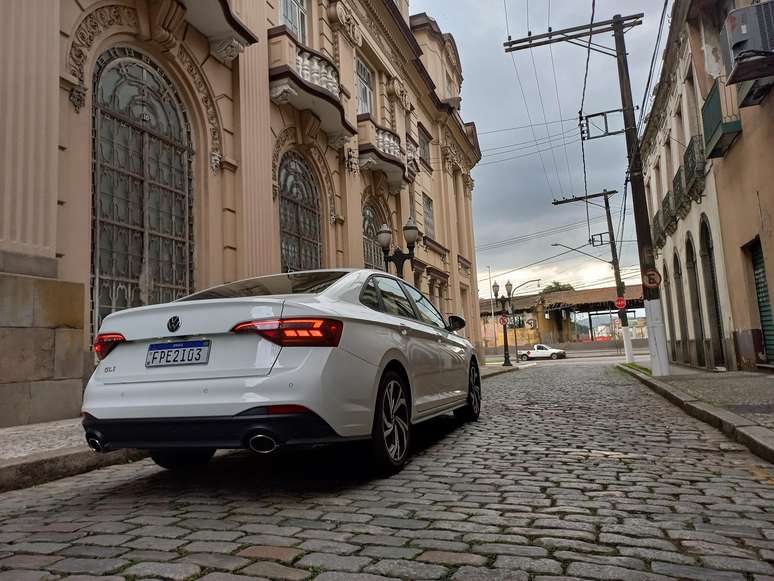 Volkswagen Jetta GLI 350 TSI