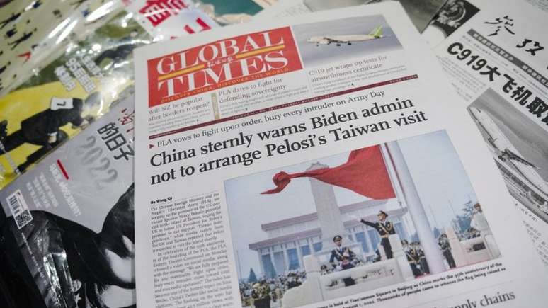 O jornal estatal Global Times deu destaque na sua capa à resposta da China sobre a visita de Pelosi a Taiwan