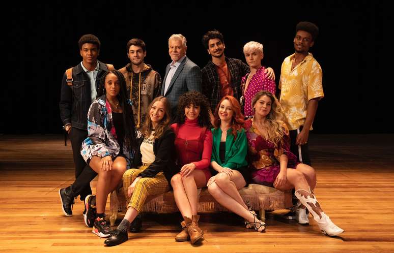 &ldquo;O Coro&rdquo;, de Miguel Falabella, &eacute; o primeiro grande trabalho de Carolina Amaral &ndash;