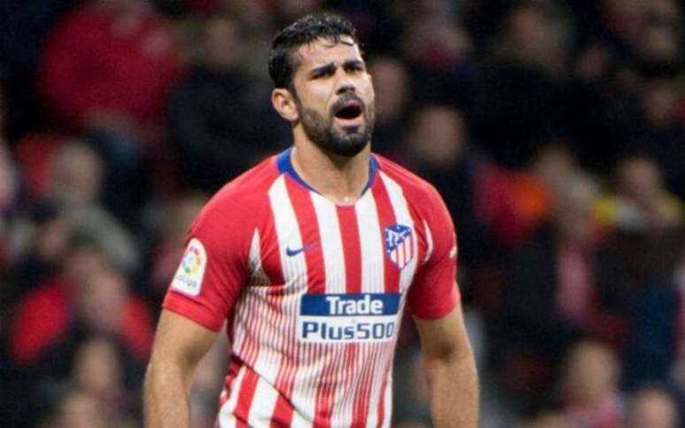 Diego passou por Atlético de Madrid e, mais recentemente, pelo Atlético-MG (Foto: AFP)