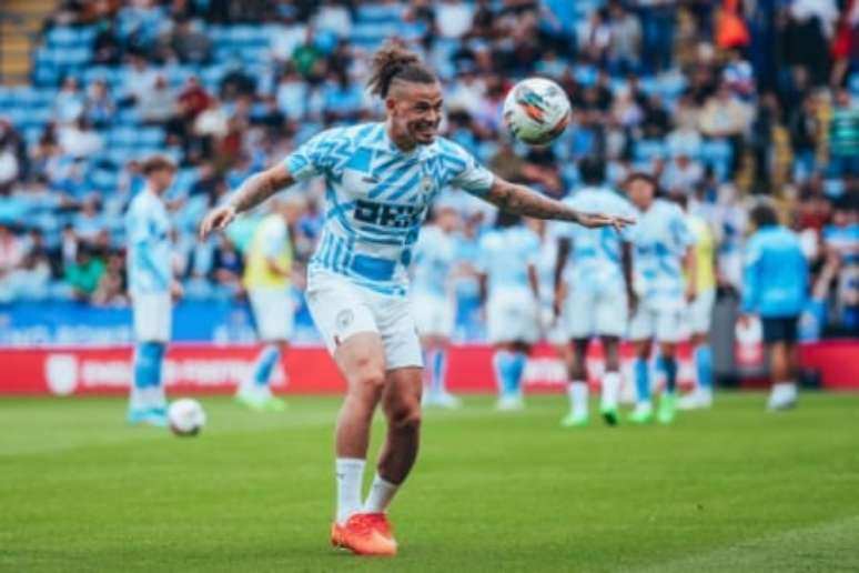 Manchester City anuncia a contratação de Kalvin Phillips, do Leeds, futebol inglês