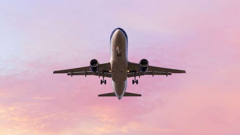 Ap&oacute;s an&uacute;ncio de que M&eacute;xico passar&aacute; a exigir visto de brasileiros, passageiros com viagens marcadas est&atilde;o confusos sobre seus planos