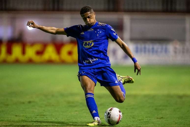 Jogador terá direitos econômicos fixados no Coxa - (Foto: Staff Images)