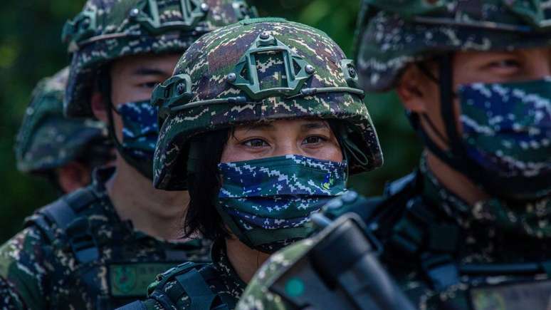 Exército de Taiwan realiza exercícios de forma periódica contra possível invasão chinesa
