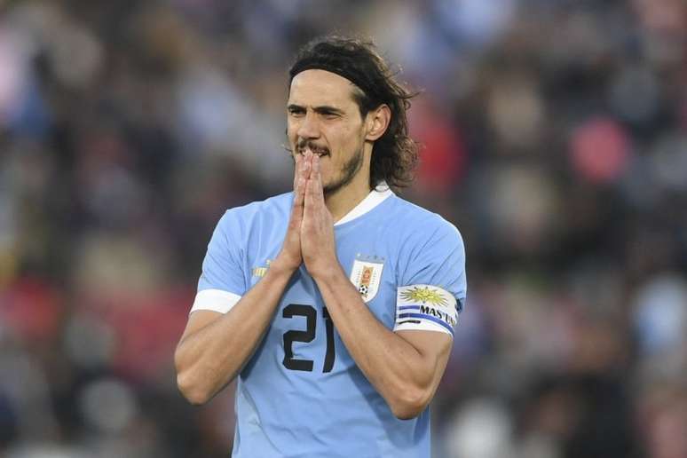 Edinson Cavani é um dos maiores jogadores da história do futebol uruguaio (Foto: PABLO PORCIUNCULA / AFP)