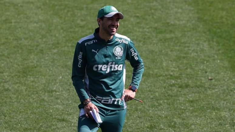 Abel Ferreira é um exemplo de profissional e ser humano no Palmeiras (Foto: Cesar Greco/Palmeiras)