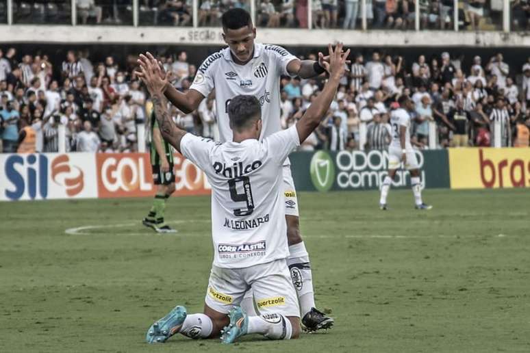 Ângelo e Marcos Leonardo brilharam na base do Peixe antes do profissional (Foto: Divulgação/Santos FC)