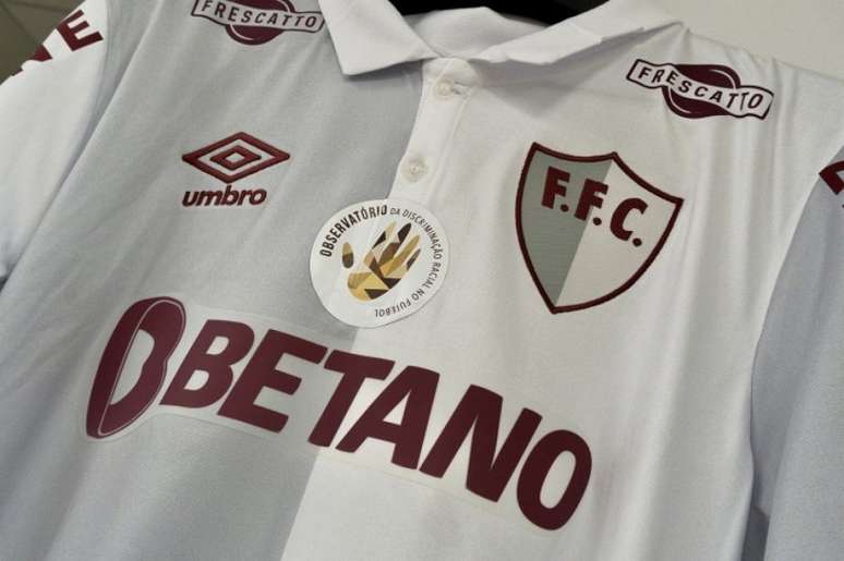 Jogadores vão estampar um patch da instituição na partida deste domingo, contra o Cuiabá (Foto: Divulgação/FFC)