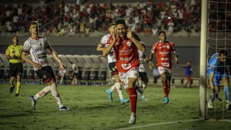 Vila Nova e Ituano empataram por 1 a 1 na 22ª rodada da Série B do Campeonato Brasileiro.