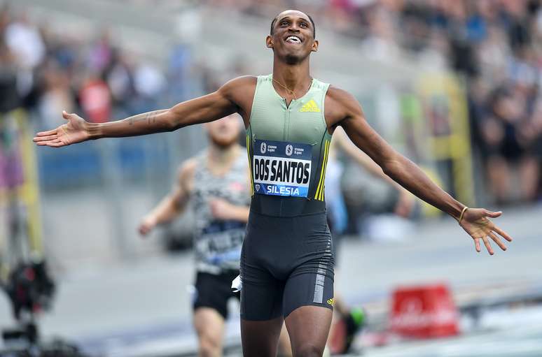 Alison dos Santos é ouro na Polônia em etapa da Diamond League