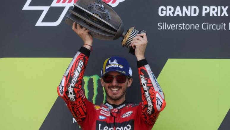 Francesco Bagnaia vence a etapa de Silverston da MotoGP. Foto: REUTERS/Paul Childs REFILE