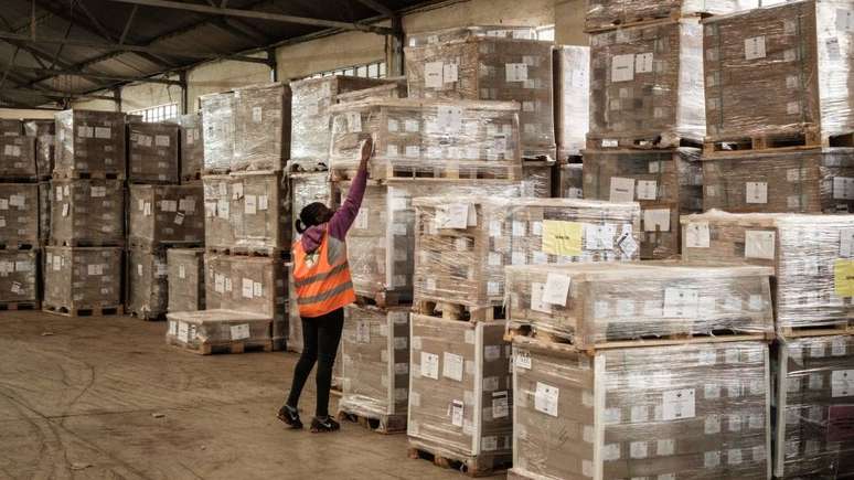 C&eacute;dulas de voto a serem usados ​​na elei&ccedil;&atilde;o foram impressos fora do pa&iacute;s