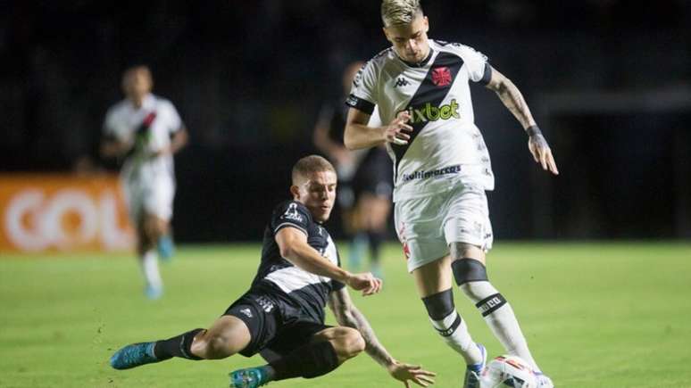 Gabriel Pec esteve em campo no Vasco x Ponte Preta do primeiro turno (Daniel RAMALHO/CRVG)