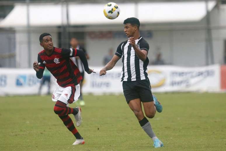 Flamengo abriu o placar, mas o Botafogo conseguiu o empate pelo Brasileirão Sub-17 (Vítor Silva/Botafogo)