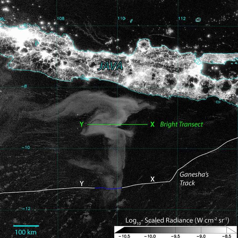 Imagem de satélite do mar leitoso de Java em 2 de agosto de 2019 com o caminho de Ganesha marcado