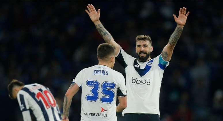 Agora no Vélez, Lucas Pratto elogiou o Flamengo (Foto: AFP)