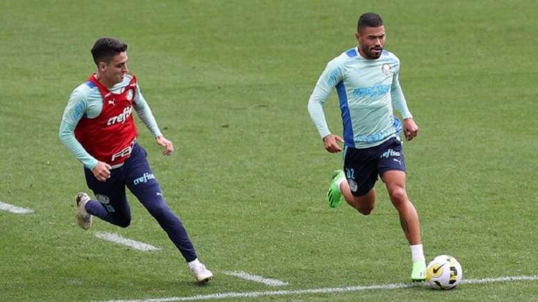 Bruno Tabata fez seu primeiro treino com o grupo na manhã desta quinta-feira (Foto: Cesar Greco/Palmeiras)