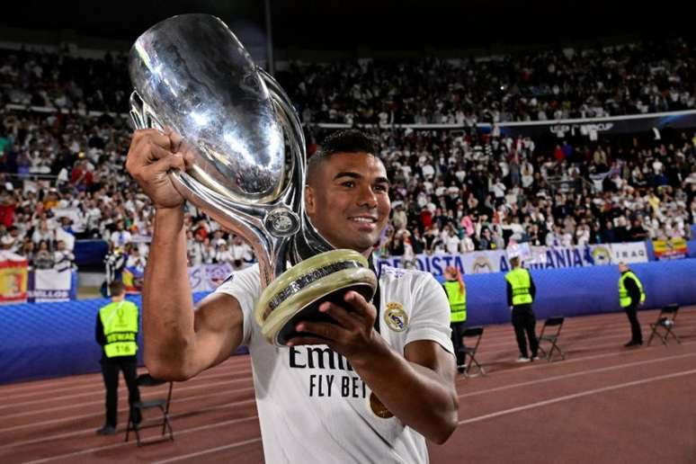 Casemiro celebra mais um título pelo Real Madrid (JAVIER SORIANO/AFP)