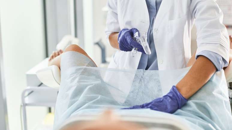 Exames ginecológicos são imprescindíveis para detectar ou prevenir inúmeras doenças