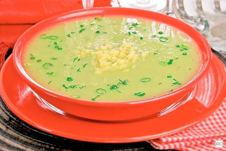 Sopa de gengibre – Foto: Guia da Cozinha