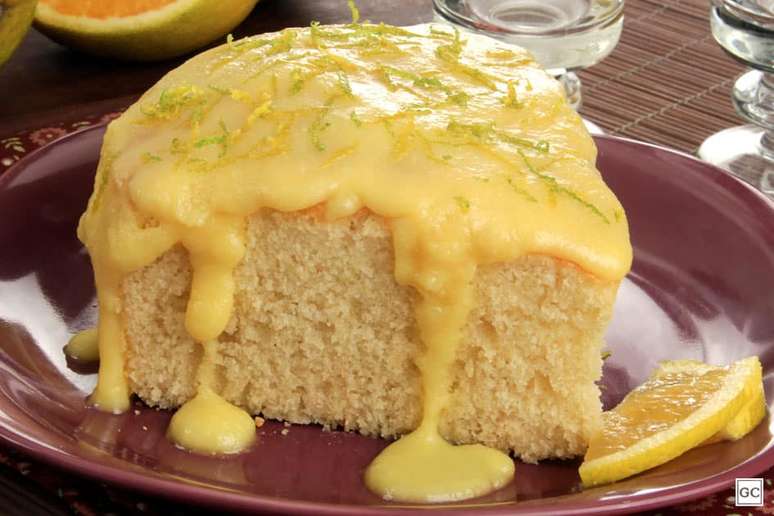 Bolo de laranja gelado | Foto: Guia da Cozinha