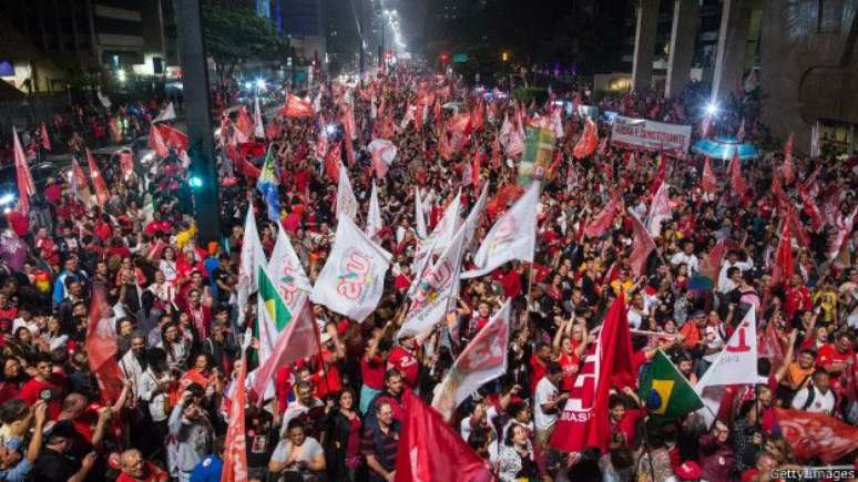 Apesar dos movimentos de rua, escândalos de corrupção e governos petistas afetaram capacidade do partido de mobilizar militantes