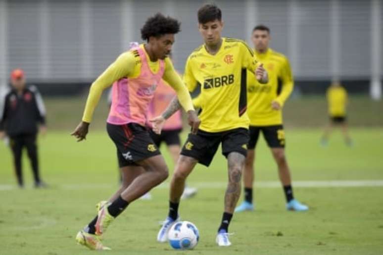 Vitinho deve estar de saída do Flamengo (Foto: Marcelo Cortes/Flamengo)