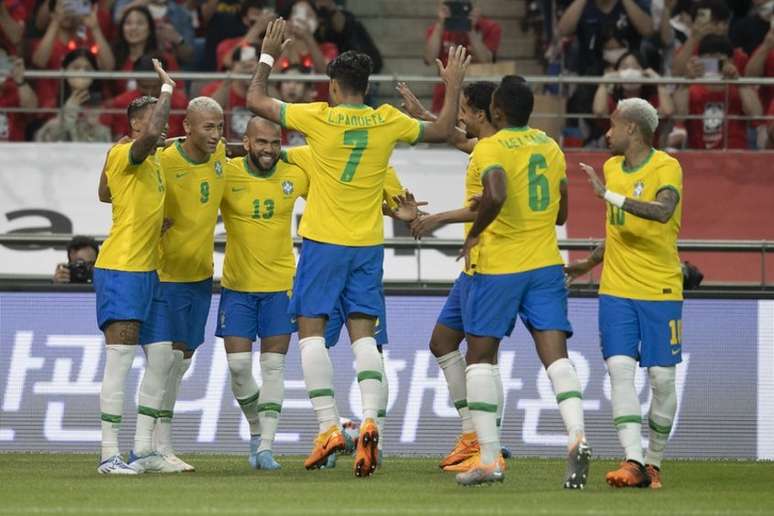 O elenco do Brasil três jogos do hexa da Copa do Mundo