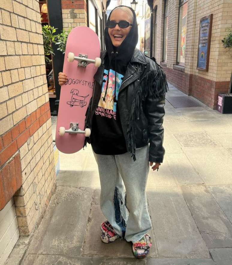 A modelagem folgada tamb&eacute;m &eacute; uma tend&ecirc;ncia no mundo das cal&ccedil;as 