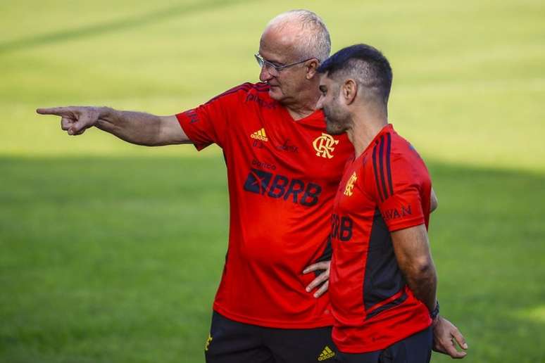 Dorival Júnior e Tannure são peças importantes para atual momento (Foto: Marcelo Cortes/Flamengo)