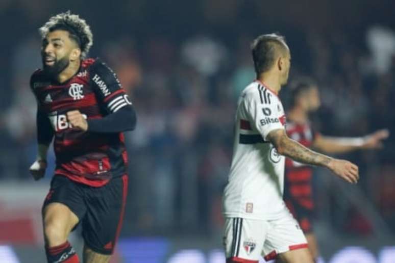 Flamengo venceu o São Paulo na última rodada (Foto: Gilvan de Souza/CRF)