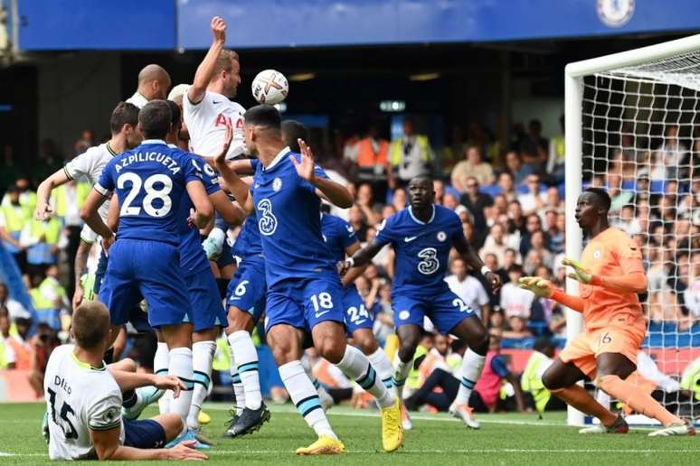 Chelsea e Tottenham empataram em partida eletrizante na Premier League(GLYN KIRK / AFP)