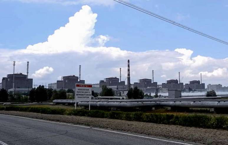 Tensão na área da central nuclear de Zaporizhzhia é alta