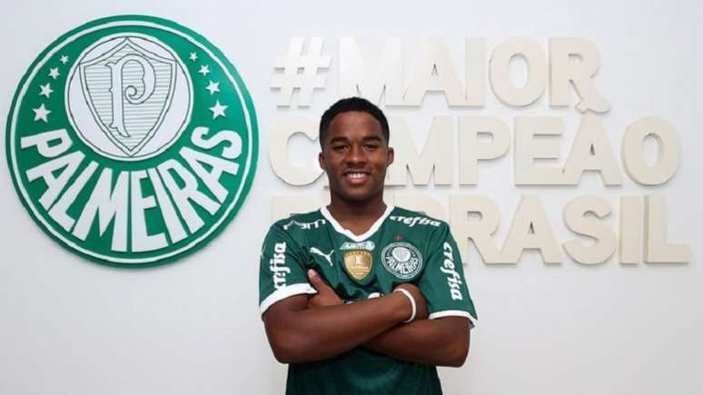 Endrick fechou com marca de fantasy game até 2025 (Foto: Fabio Menotti/Palmeiras)