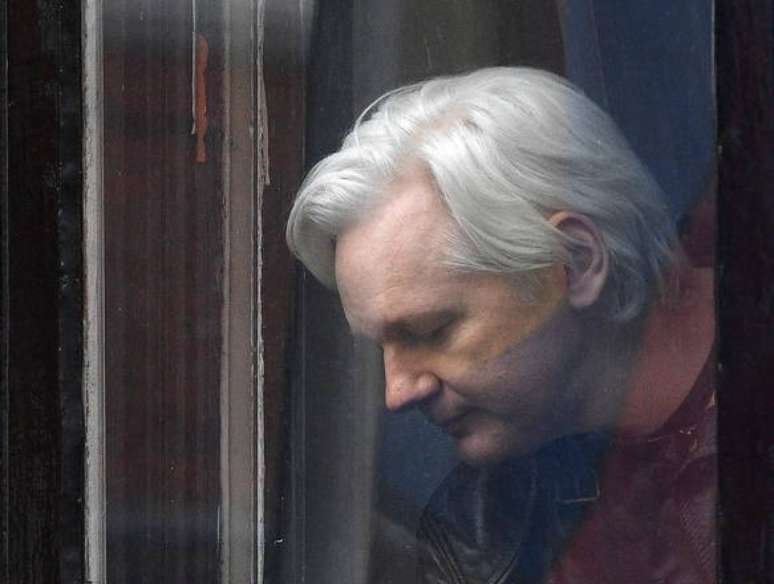 Julian Assange aguarda extradição do Reino Unido para os EUA