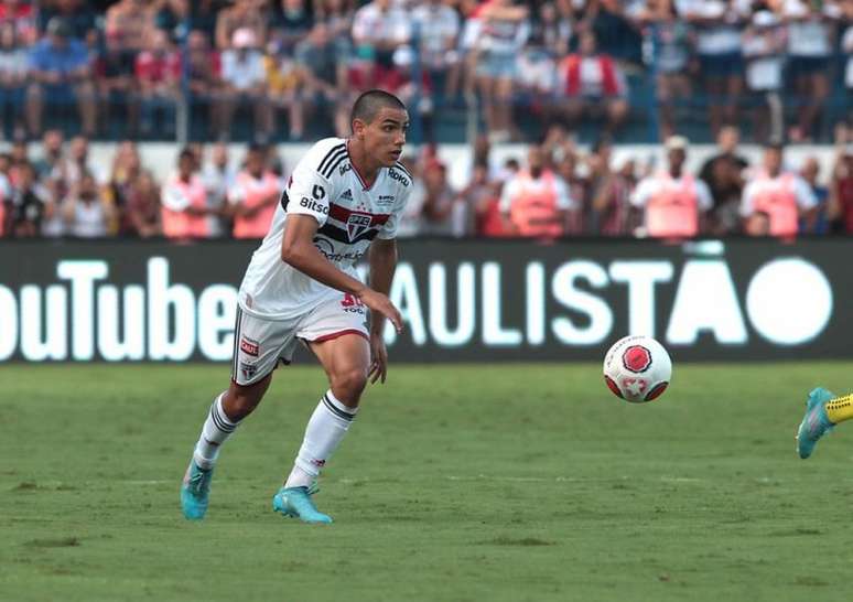 Moreira é o reserva imediato de Igor Vinícius na ausência de Rafinha(Foto: Rubens Chiri/Saopaulofc.net)