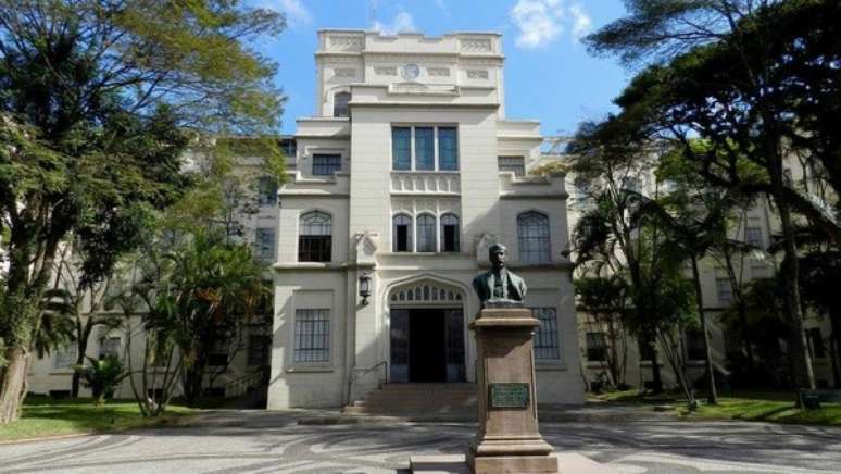 Cursinho popular da Faculdade de Medicina da USP está com as inscrições abertas para 2022.