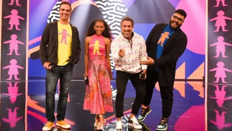 Tadeu Schmidt, Taís Araújo, Marcos Mion e Paulo Vieira foram os apresentadores do 'Criança Esperança'
