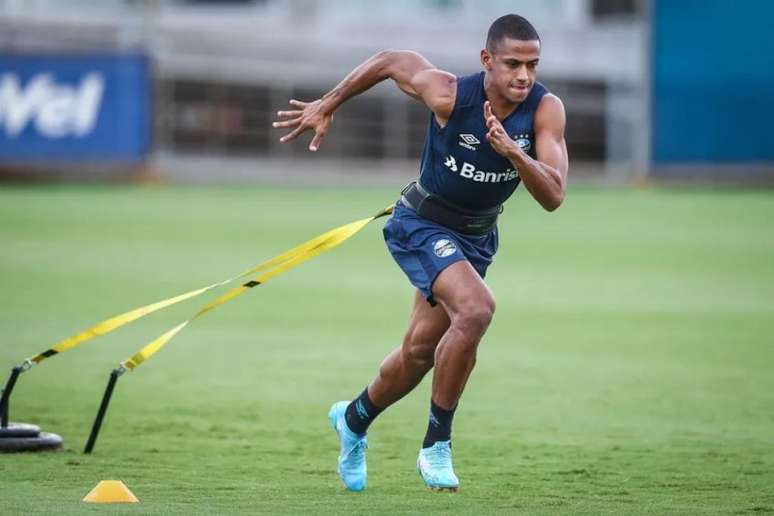 Bruno Alves em treino do Imortal (Lucas Uebel/Grêmio FBPA)