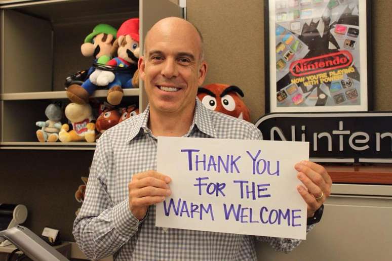 Na foto, Doug Bowser agradece "acolhimento caloroso" ao ser anunciado como presidente da NoA em 2019. (Imagem: Reprodução/Twitter/Nintendo of America)