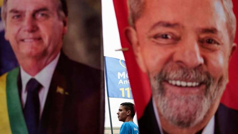 Bolsonaro cresceu acima da margem de erro, enquanto Lula lidera nos três maiores colégios eleitorais do Brasil, aponta pesquisa