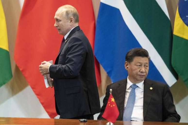 Vladimir Putin e Xi Jinping durante cúpula do Brics em Brasília, em novembro de 2019