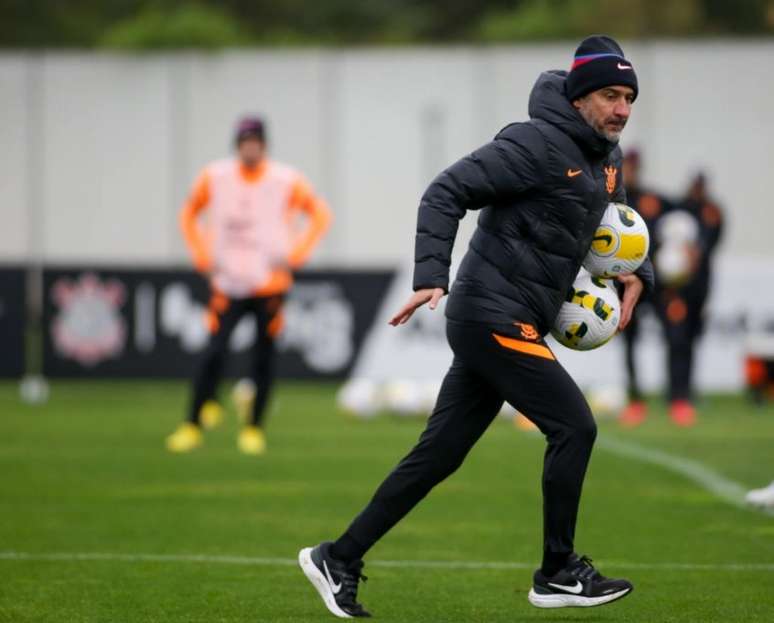 Escalação do Corinthians: veja provável time titular contra o São Paulo na  Copa do Brasil hoje