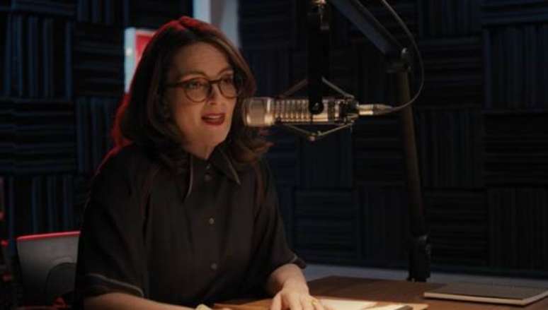 Tina Fey como Cinda Canning –