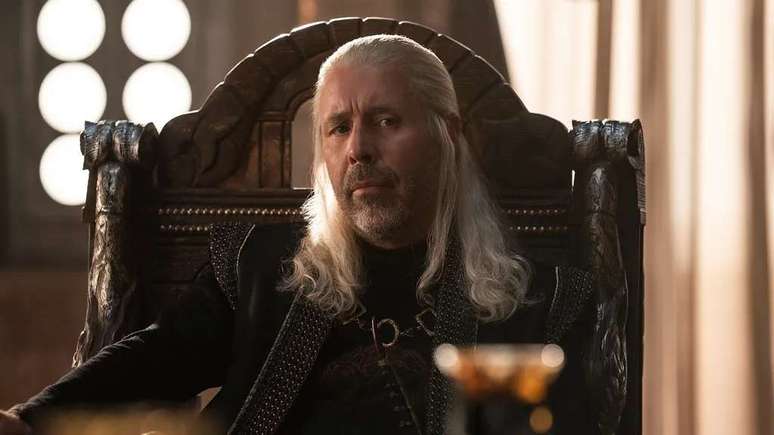 Para além das perucas platinadas, o auge da dinastia Targaryen nos permite ver como os senhores dos dragões também eram humanos (Imagem: Divulgação/HBO)