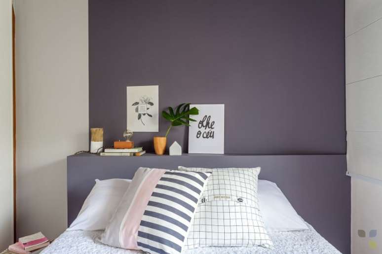 5. Cores que combinam com roxo para quarto feminino &ndash; Foto Carol Tasiro