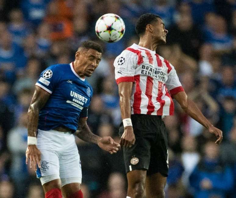 PSV goleia Rangers e vai à fase de grupos da Champions