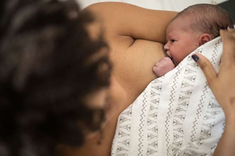 Mayara e a filha mais nova